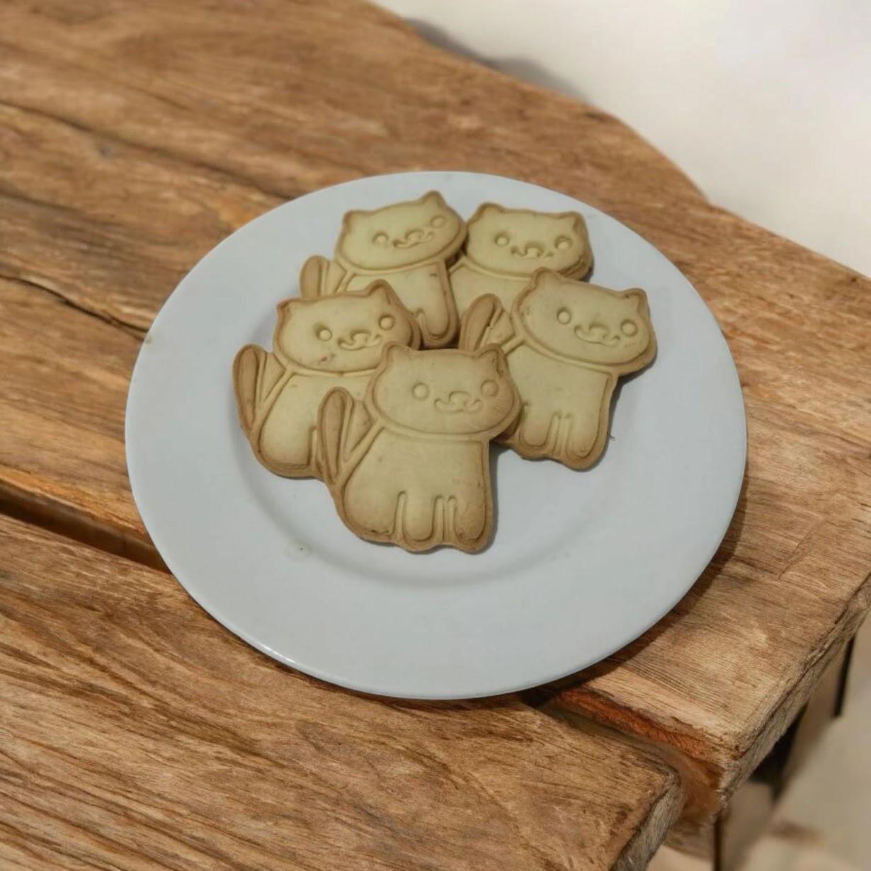 Neko Atsume Cat Cookie Cutter — photo 1